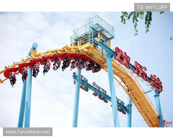 欢乐谷娱乐场丰富多彩的娱乐项目满足不同年龄层游客的多样化需求，欢乐不断